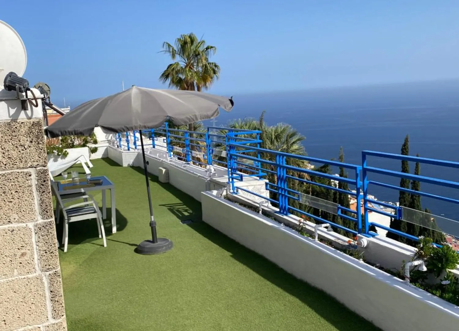 Apartamento Atlantico - Terraza única con vistas al océano - Wifi&Netflix Santa Cruz de Tenerife 0*,  España